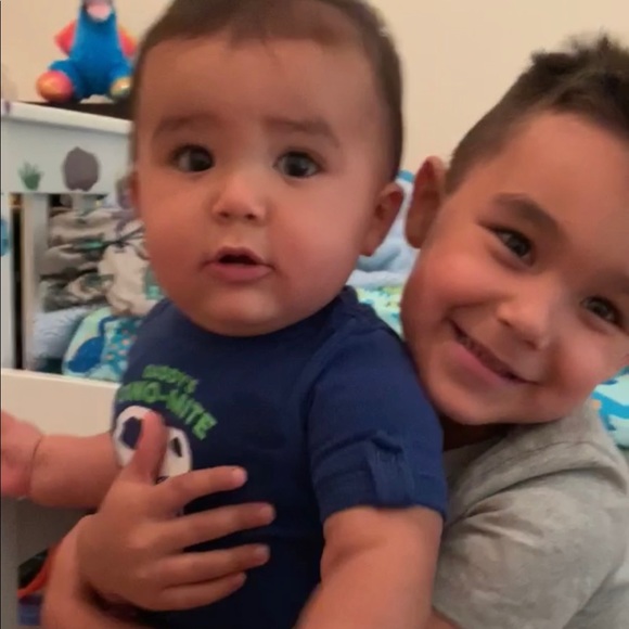 Meet your Posher, Lindsay - Picture 3 of 6